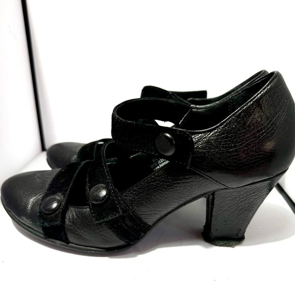 Born Shoes - Born Velma Black Leather Mary Jane Heels